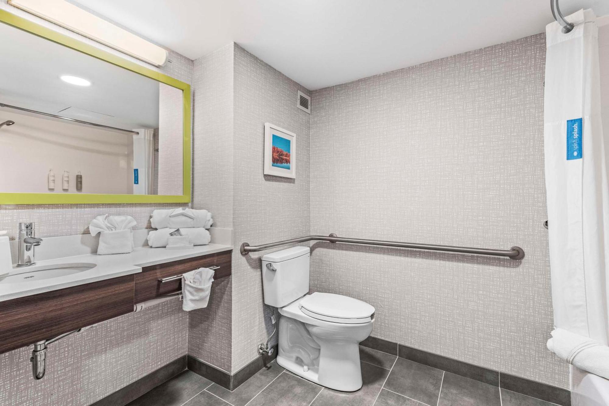 Hampton Inn Columbus-North מראה חיצוני תמונה