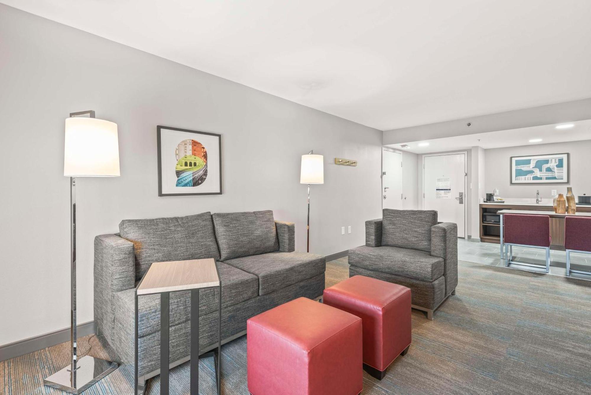 Hampton Inn Columbus-North מראה חיצוני תמונה